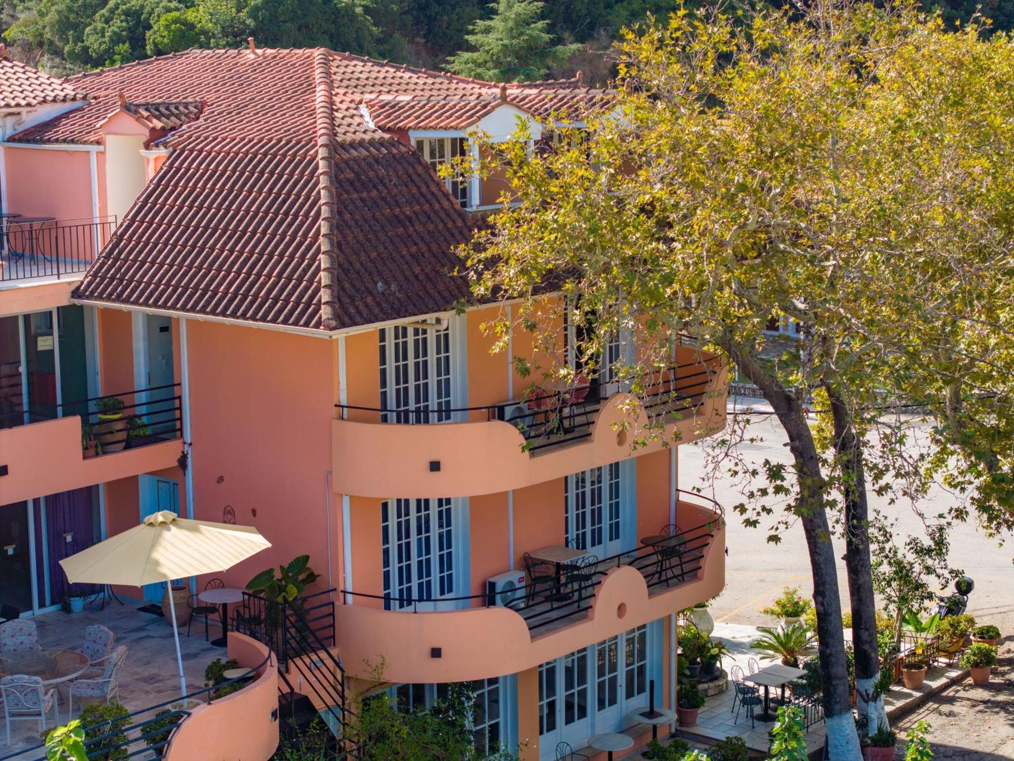 Odysseus Palace Aparthotel Poros  Exterior foto